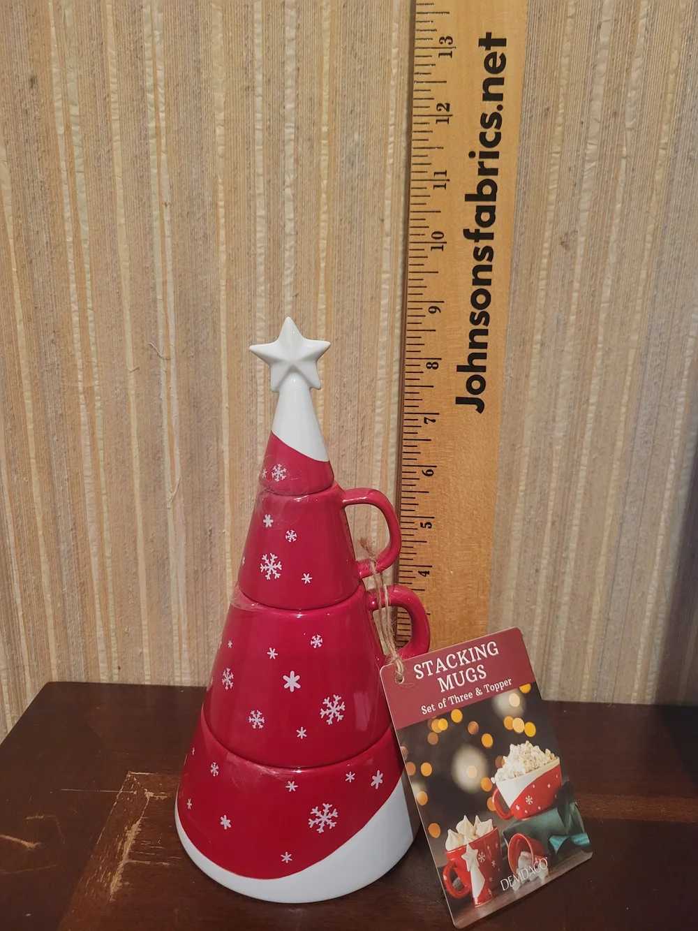 Demdaco Stacking Red Snowflake Mugs with Star Topper NWT